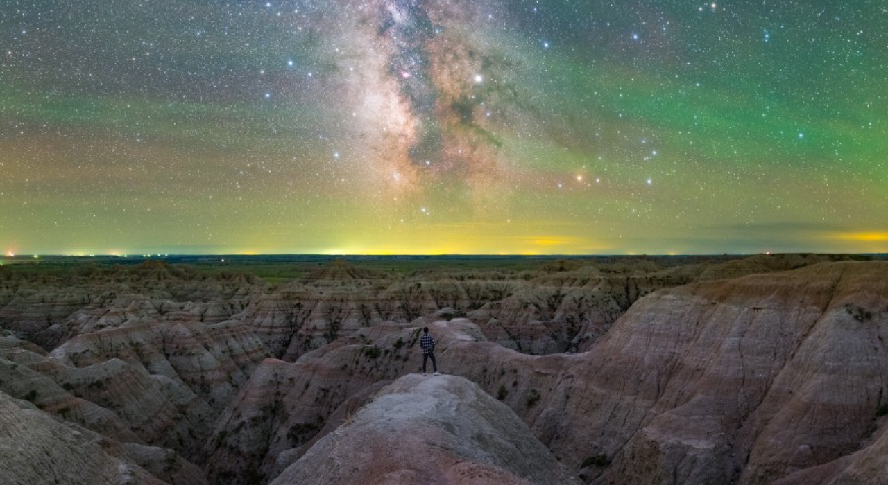 Дивовижні знімки космосу і неба від кращих астрофотографів