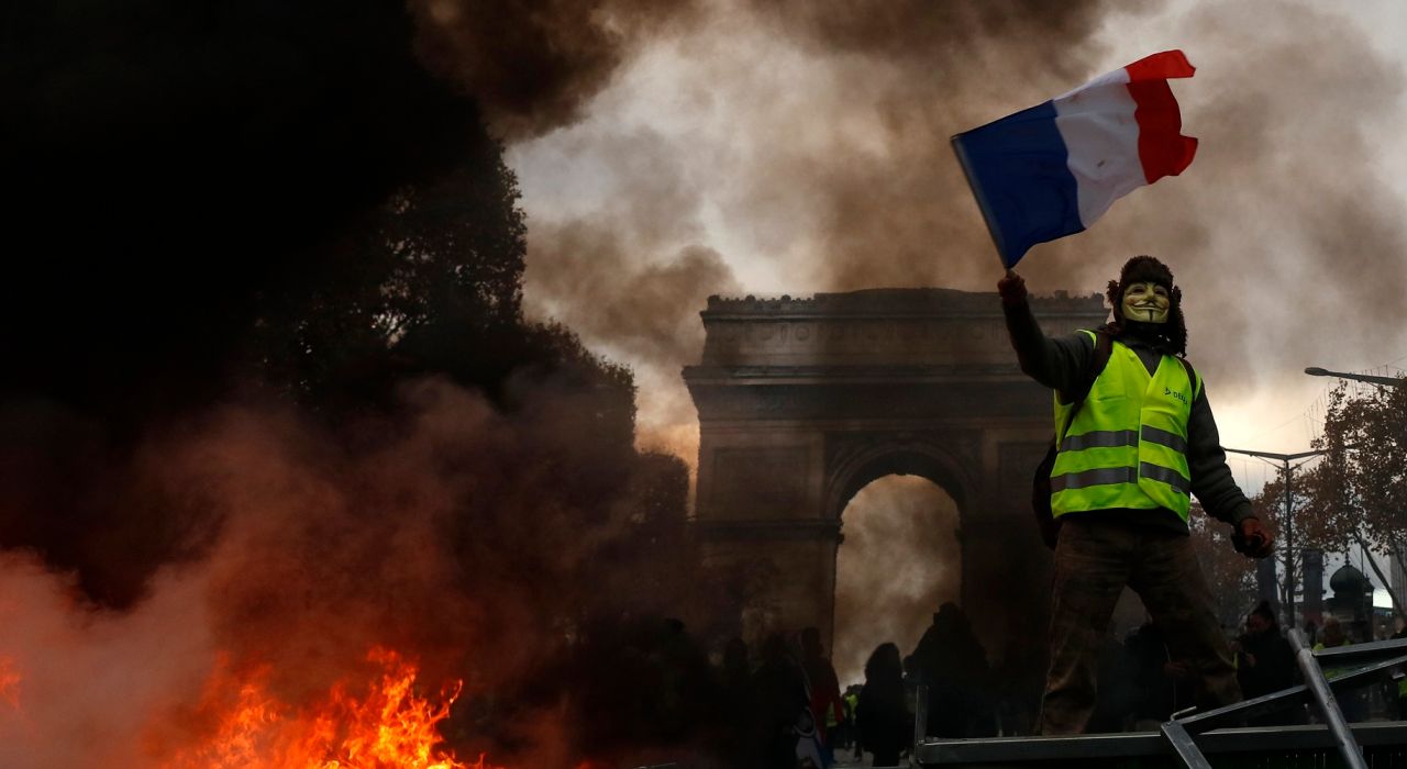 Протесты «Желтых жилетов» во Франции – национальная традиция или предпосылки к революции?