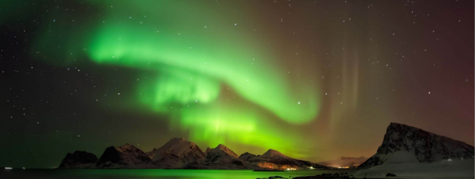 Северный магнитный полюс Земли смещается. Что будет с северным сиянием?