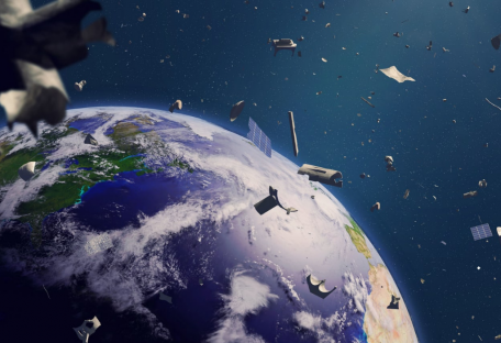 Космический мусор: чем он опасен и можно ли его убрать