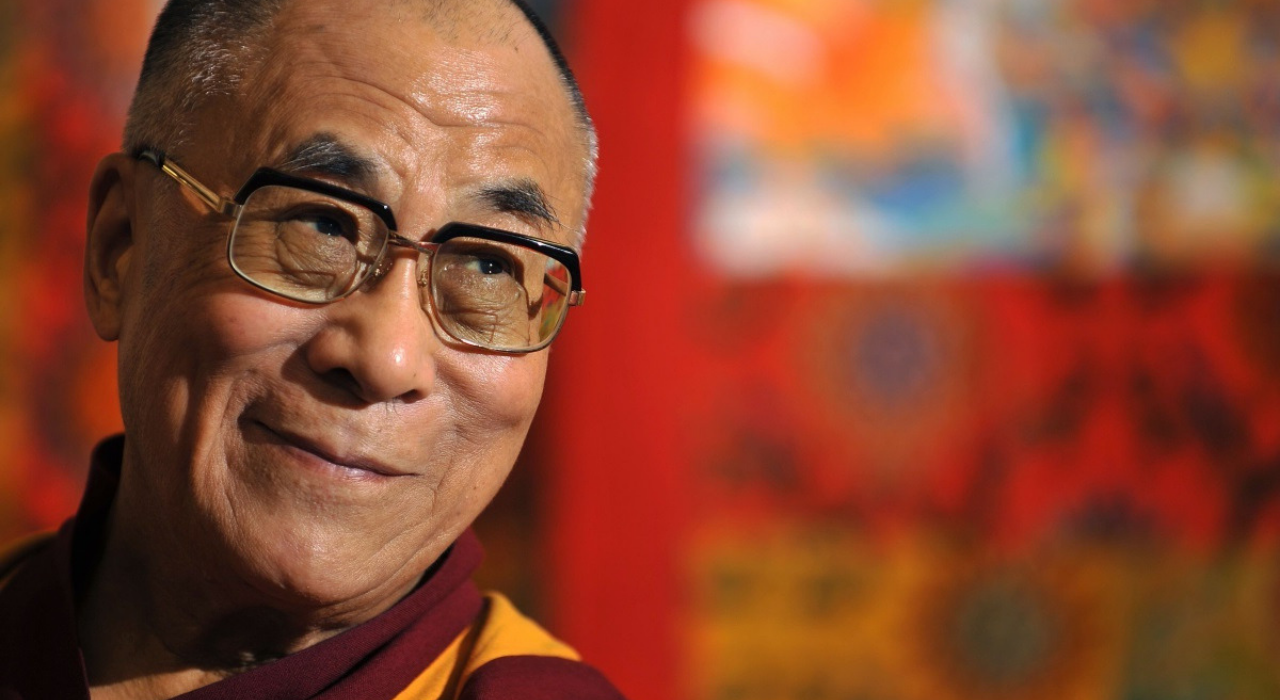 Как выбирают Далай-ламу и почему Китай хочет назначить своего