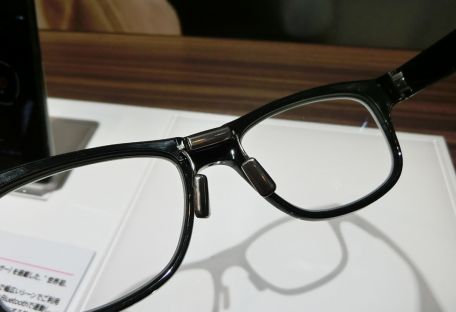 Новые умные очки способны увидеть симптомы переутомления у сотрудников