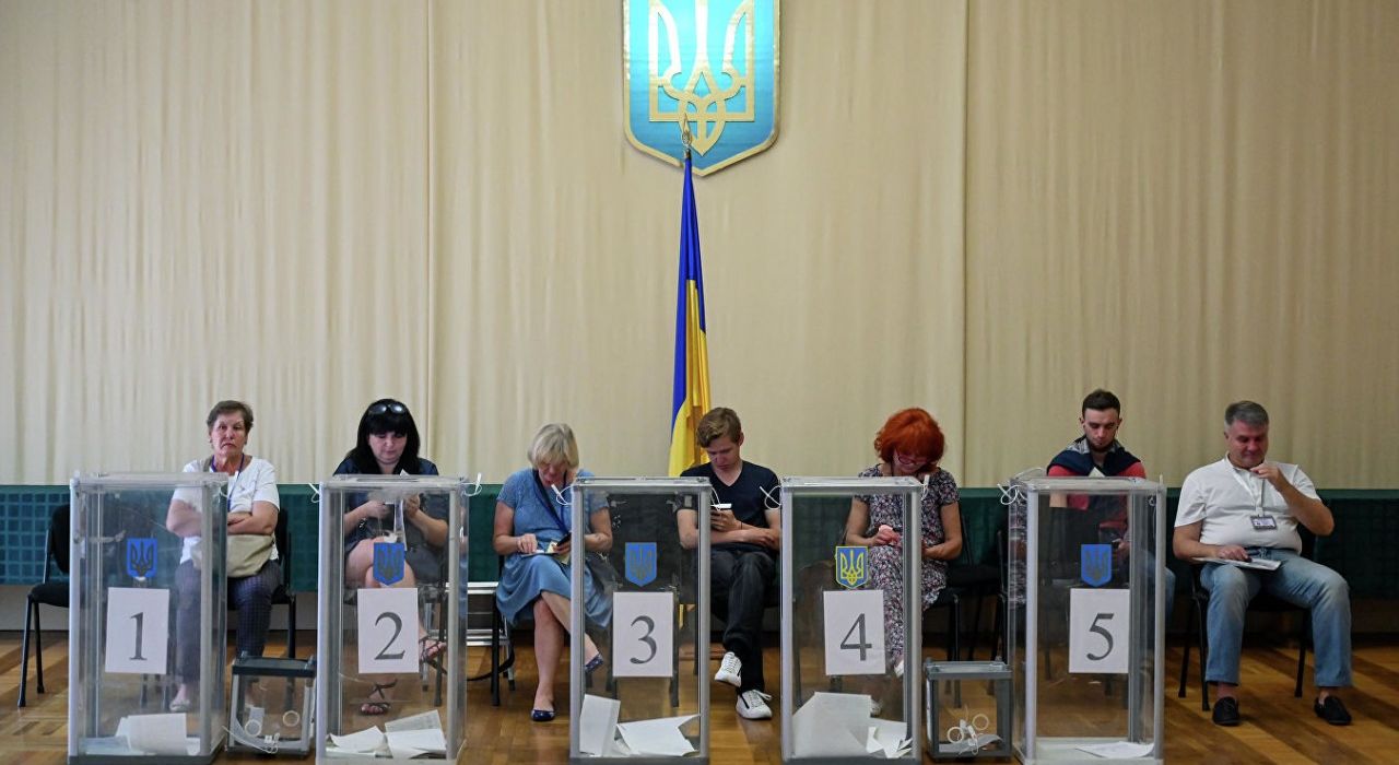 День Икс: как проходят парламентские выборы в Украине
