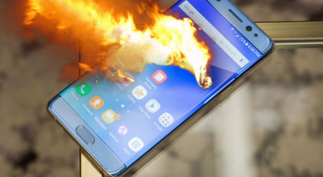 Официально: найдена причина возгорания Samsung Galaxy Note 7