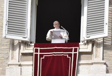 Папа Римский: популисты приведут к «спасителям» типа Гитлера