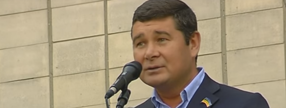 Суд расторг договор 