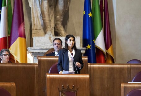Градоначальница Рима вызвана в прокуратуру