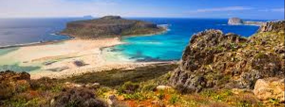 Куда поехать в октябре на море – 8 мест для пляжного отдыха