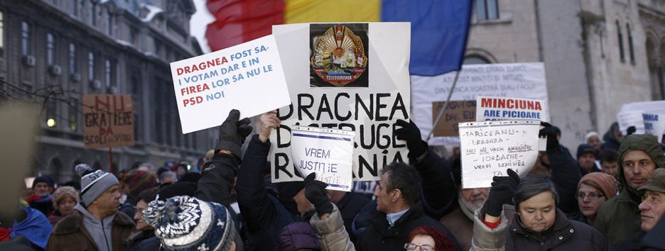 Румыны протестуют против амнистии коррупционерам