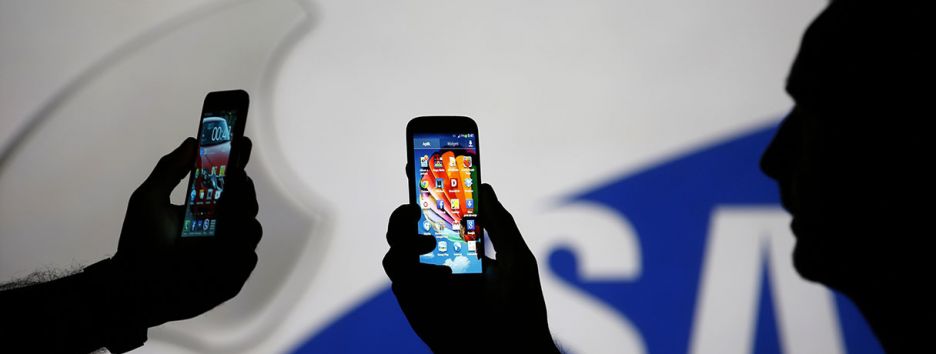 Компания Apple ставит рекорды по продажам и обгоняет Samsung