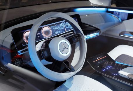 Mercedes-Benz активно готовится к выпуску автомобилей EQ