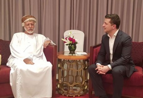 Цена президентского отдыха в Омане: как история стала фарсом, мемами и пищей для конспирологов