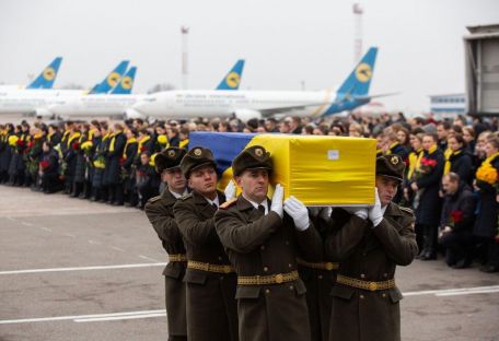 Трагедия украинского Boeing: все подробности церемонии памяти погибших в «Борисполе» – фото, видео