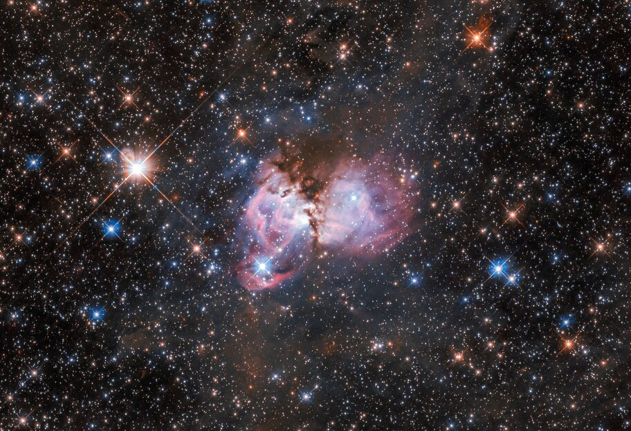 Колыбель массивных звезд - Hubble сделал снимок туманности Тарантул - фото - фото 1