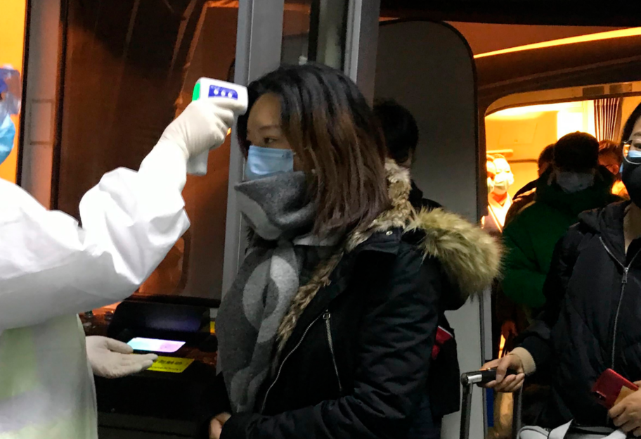 Угроза еще одной эпидемии: в Китае скончался мужчина от совершенно нового вируса - фото 1