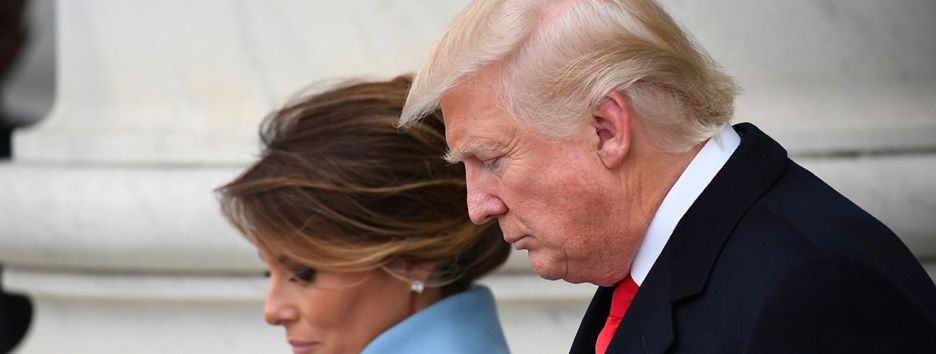 Мелания Трамп судится с медиа, приписавшими ей работу в эскорт-сервисе