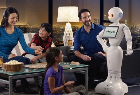 Робот Pepper будет домашним помощником, сиделкой и компаньоном