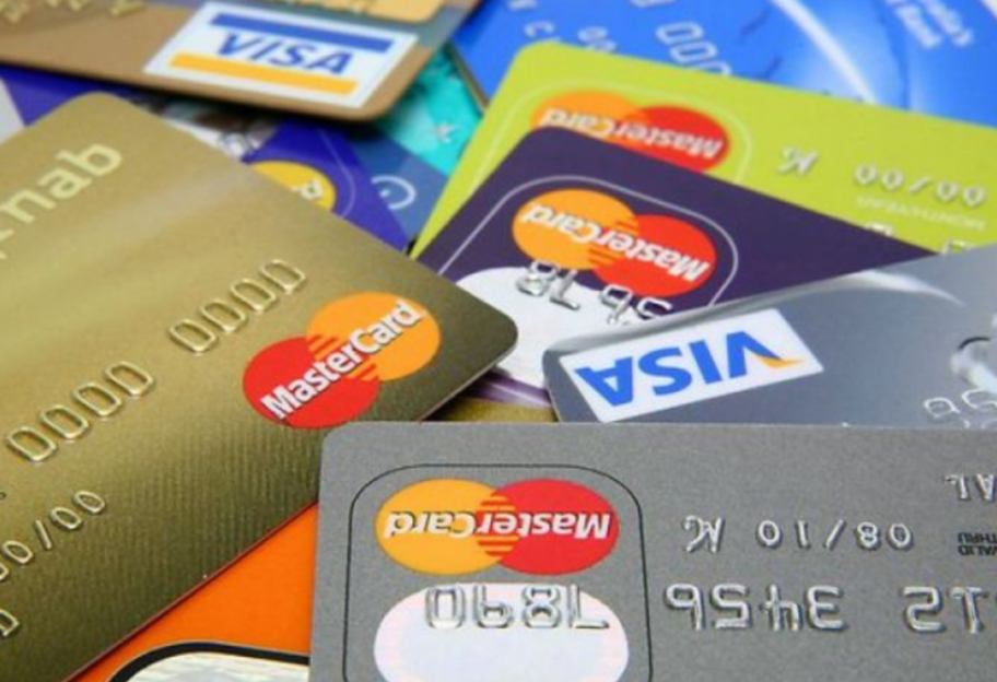 MasterCard и Visa планируют увеличить комиссии на операции с картами - фото 1