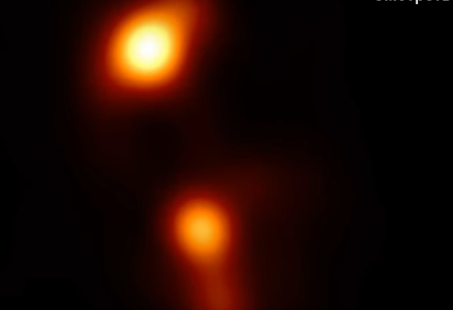 Тень черной дыры: ученые запечатлели беспрецедентный выброс плазмы в космосе - видео - фото 1