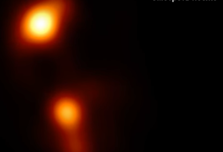 Тень черной дыры: ученые запечатлели беспрецедентный выброс плазмы в космосе - видео