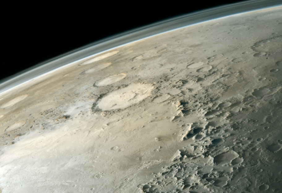 NASA собирается построить гигантский телескоп в лунном кратере - фото - фото 1