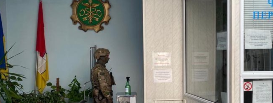 Масштабные коррупционные схемы: топ-чиновников Одесской таможни поймали на взятках – фото