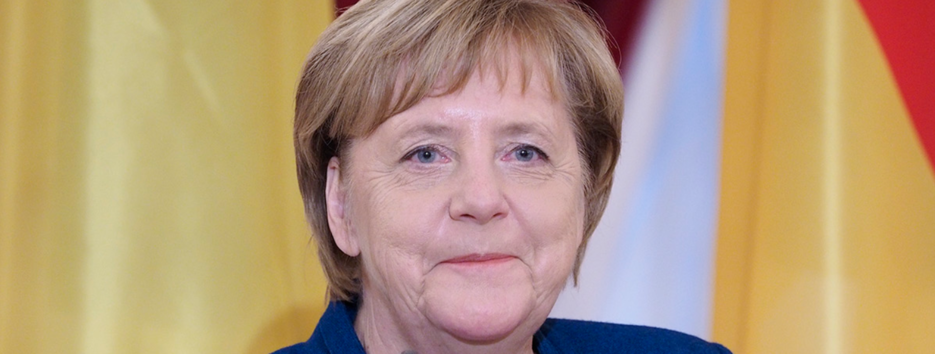 «Новые импульсы» для диалога: Меркель назвала «рецепт» снятия санкций с РФ
