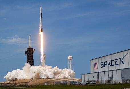 «Батут работает»: SpaceX доставила астронавтов на МКС - видео