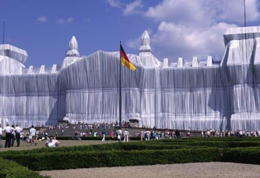 «Мечтал о невозможном»: скончался знаменитый художник, «упаковавший» Триумфальную арку и Рейхстаг - фото 1