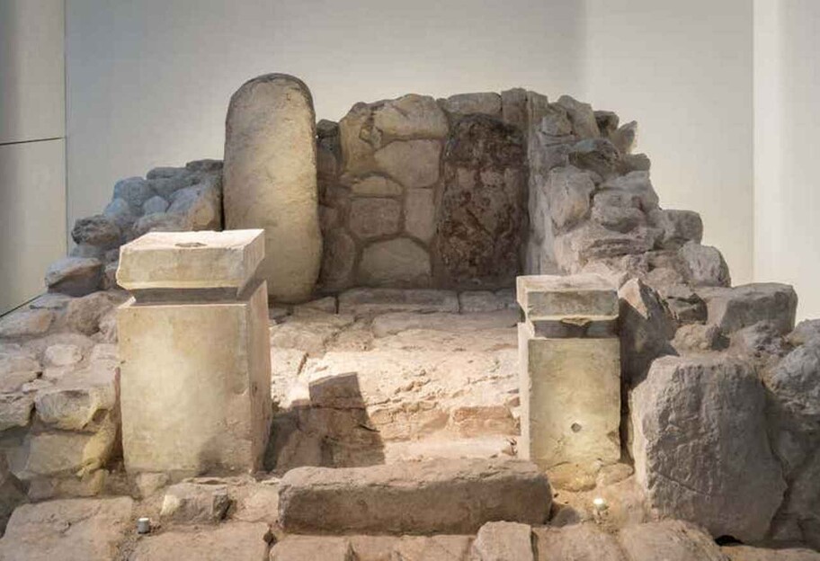 Важный аргумент в спорах - на алтаре древнего иудейского храма нашли каннабис - фото - фото 1