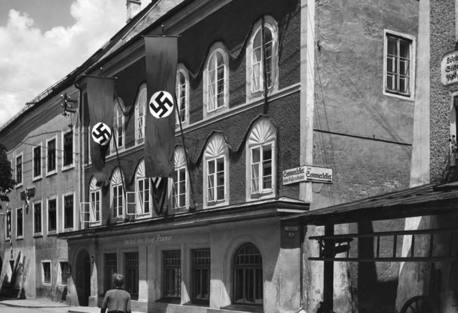 Место рождения диктатора начнет новую жизнь - австрийские власти нейтрализовали дом Гитлера - фото 1