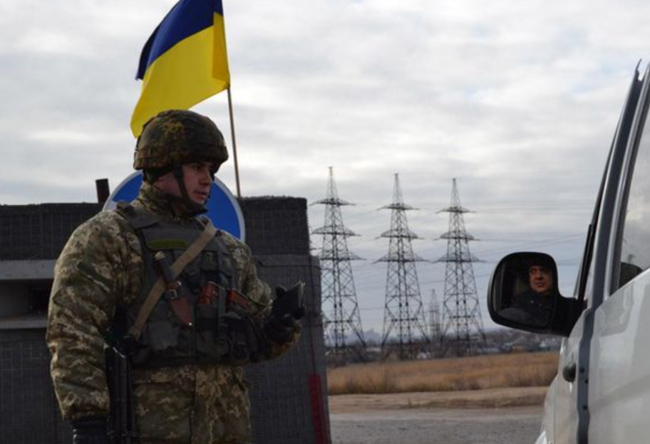 Война на Донбассе - боевики 14 раз нарушили режим прекращения огня, есть погибший - фото 1