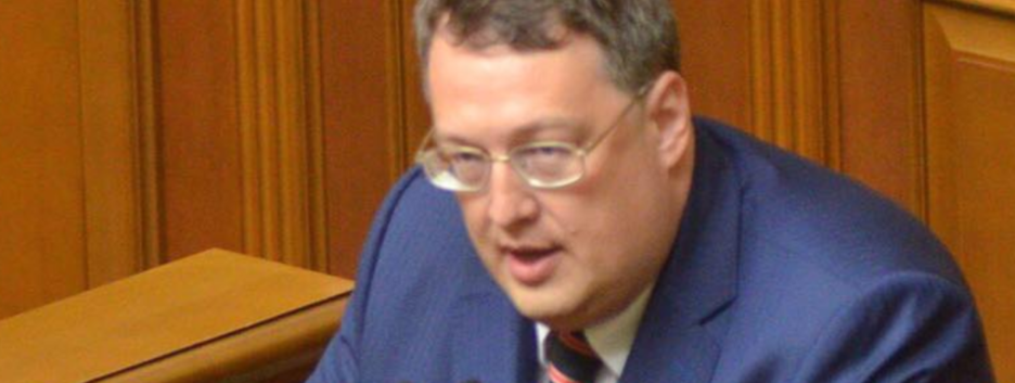 Насмешки «выйдут боком»: в МВД хотят ужесточить наказание за оскорбление полиции