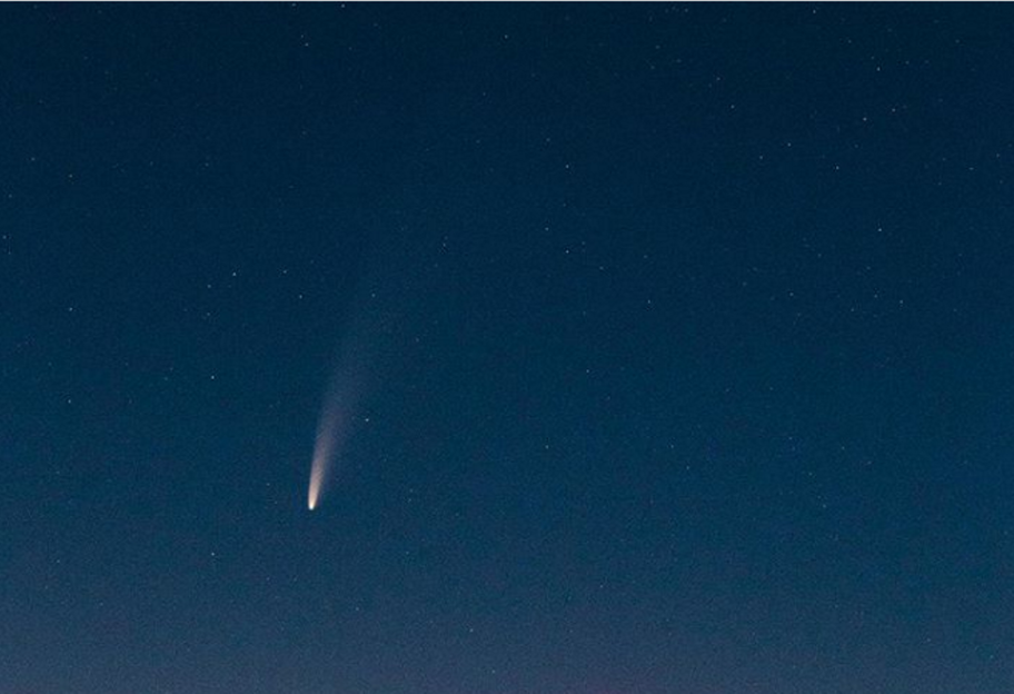 Впервые за 6800 лет - над Украиной заметили редчайшую комету NEOWISE - фото, видео - фото 1