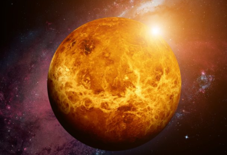 Десятки активных вулканов: астрономы выяснили новые данные о недрах Венеры