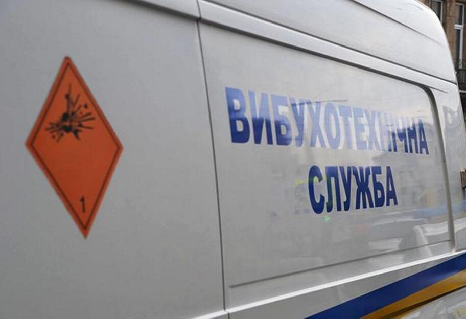 Понедельник принес новое ЧП - в Киеве террорист захватил банк и угрожает взрывом - фото - фото 1