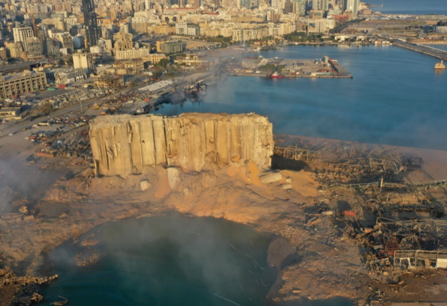 Красная тряпка для конспирологов - какие слухи и фейки появились после взрыва в Бейруте - фото 1
