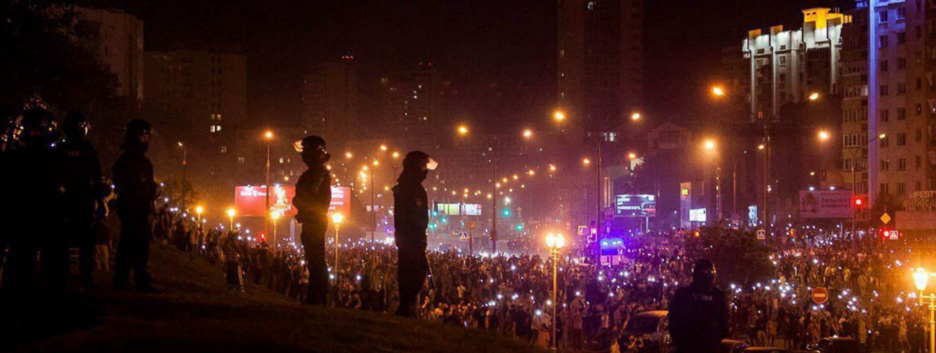 Кровь на улицах Минска: что происходит в Беларуси после президентских выборов – фото, видео