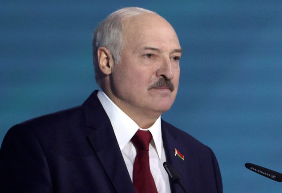 Протесты в Беларуси - Лукашенко прокомментировал слухи о своем побеге, ЦИК обнародовал результаты - фото 1