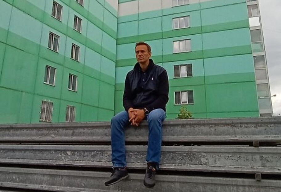 Покушение на Навального: стало известно, чем отравили политика и в каком он состоянии - видео - фото 1