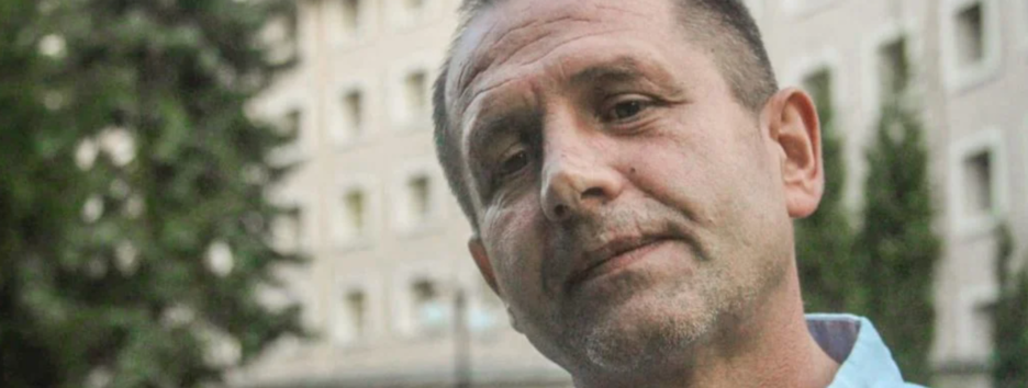 Все ночь лежал без сознания на Гидропарке: в Киеве жестоко избили бывшего политзаключенного Кремля