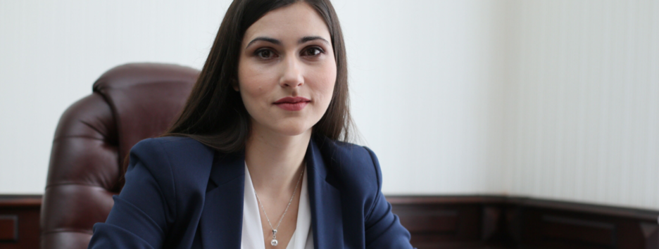 «Немытые и нечесаные»: нардеп от «Слуги народа» попала в скандал из-за грубых слов о детях - видео