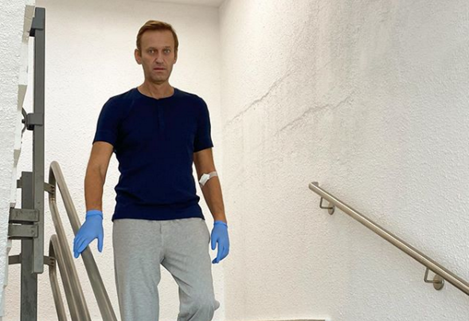 Путин меня переиграл: Навального выписали из стационара клиники Шарите - фото - фото 1