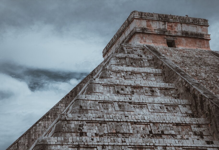 Погибло все в радиусе 40 км - ученые назвали убившую древних майя страшную катастрофу - фото 1