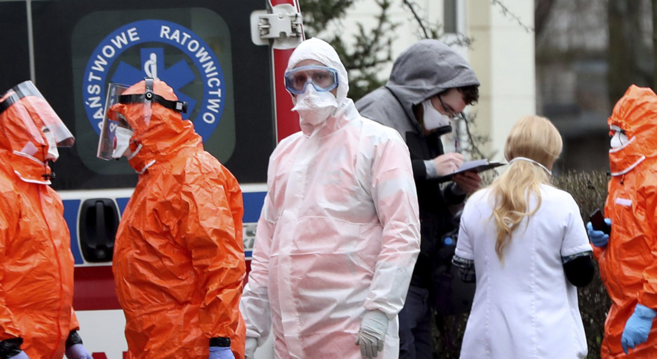 Пандемия СOVID-19: в Украине сразу два антирекорда, в мире нашли терапию против коронавируса