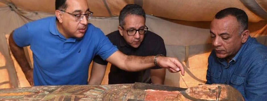 «Склад» саркофагів: в Єгипті знайшли десятки древніх трун - фото, відео