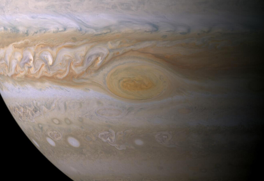 Эльфы на Юпитере: в атмосфере планеты обнаружили необычное явление - фото - фото 1