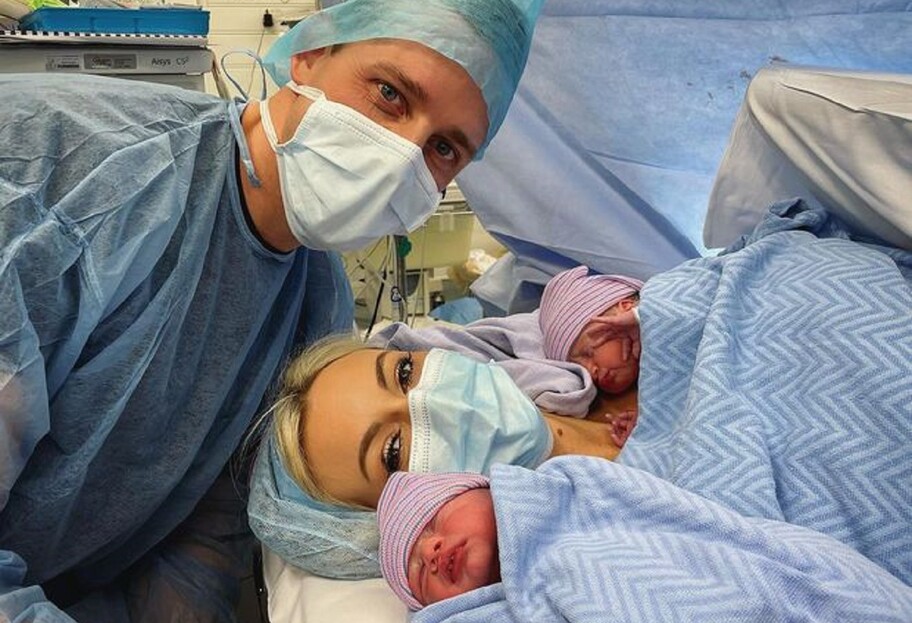 Светская жизнь - Родила близнецов после 14 выкидышей: дочь Криса де Бурга стала мамой - фото - фото 1