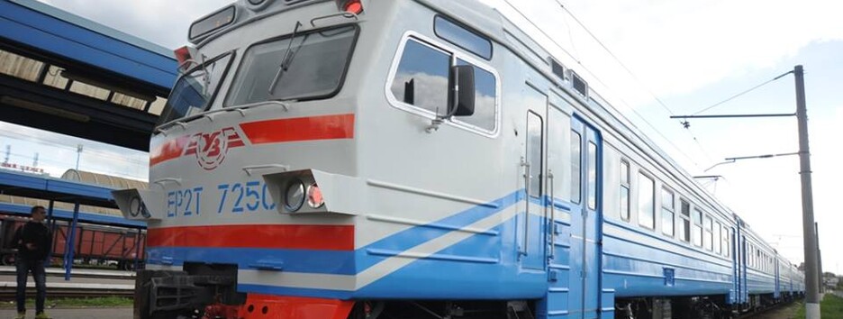 Чай и кофе возвращаются: УЗ возобновляет продажу напитков в пассажирских поездах