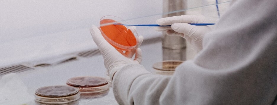 «Підводні камені» безсимптомного ковіда: вчені розповіли про приховану небезпеку